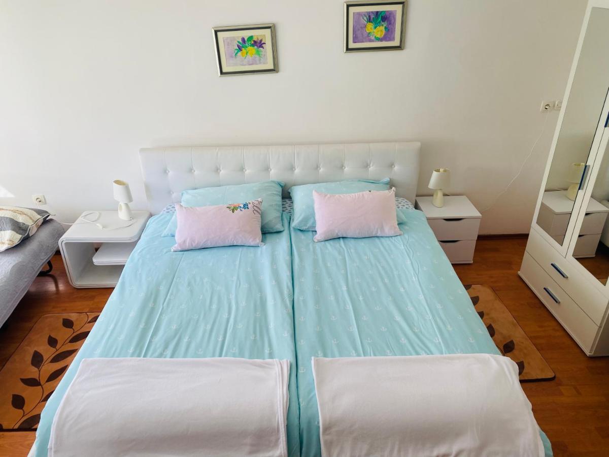 Apartment Zvecaj Dakovo Luaran gambar
